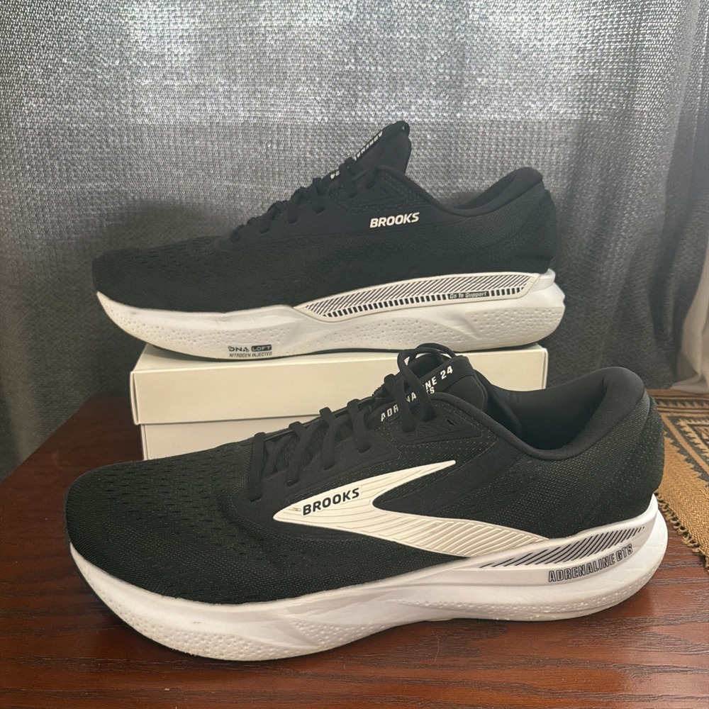 Brooks Adrenaline GTS 24 Men's Black/White Low Top Running Sneaker Sz 15 Wide 2E